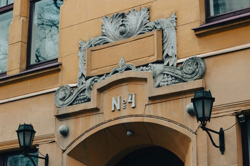 découvrez des idées de décoration murale extérieure pour embellir votre espace avec style et originalité.