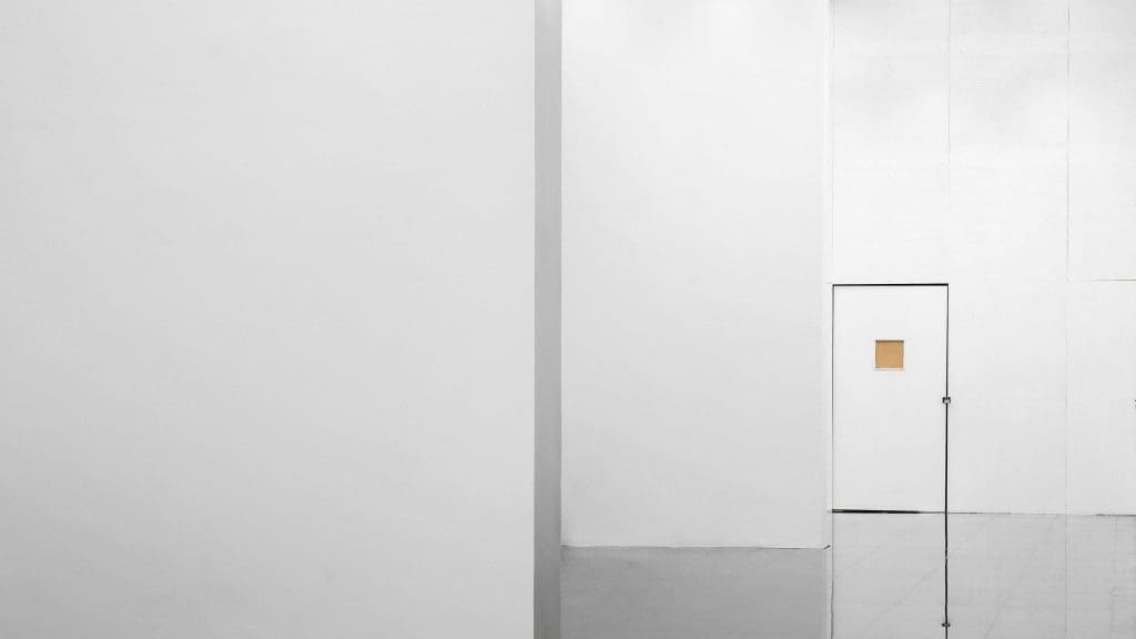 découvrez nos conseils pour réussir la rénovation de votre garde-robe et retrouver un dressing qui vous ressemble. des astuces pratiques et tendances pour un renouveau de votre style.