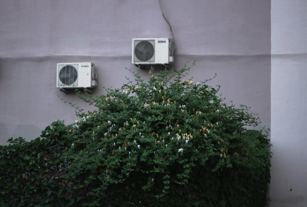 découvrez nos solutions de climatisation pour un confort optimal toute l'année. installation, réparation et entretien de systèmes de climatisation par des professionnels qualifiés.