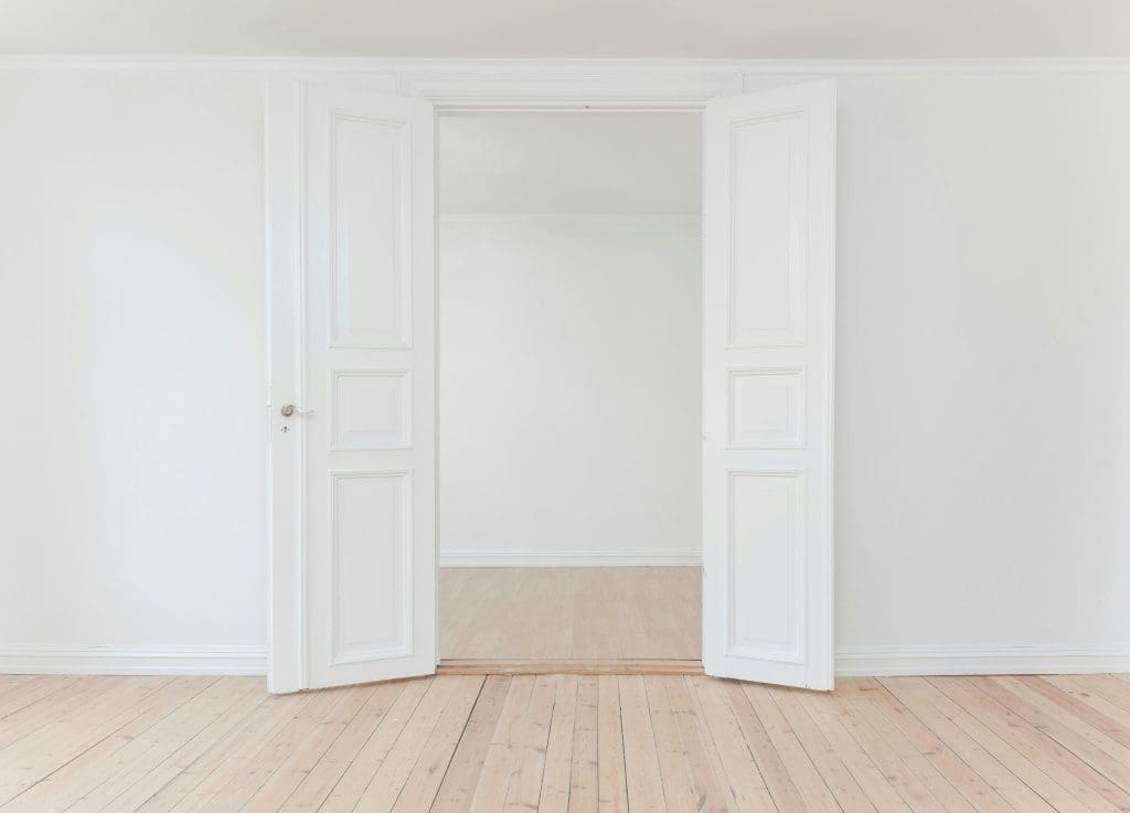 découvrez notre sélection de magnifiques décorations murales islamiques pour embellir votre intérieur.