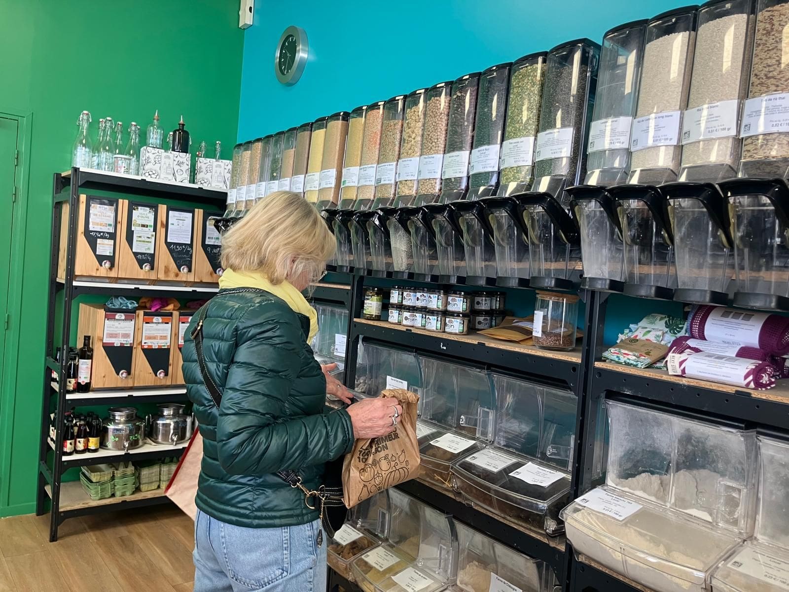 découvrez notre épicerie à caen en 2025, spécialisée dans les produits locaux frais et de qualité. soutenez les producteurs de la région et savourez des saveurs authentiques.